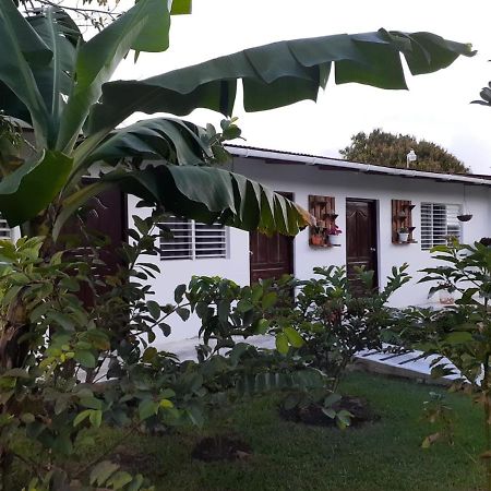 Habitacion Hogarena Jarabacoa Exterior foto